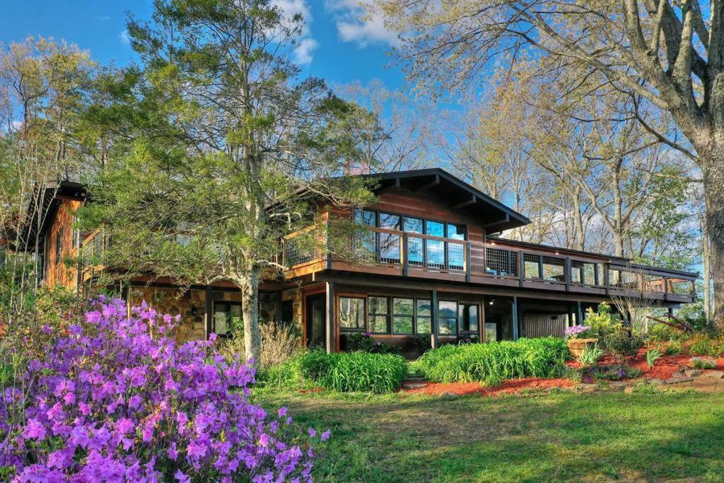4 Seasons * Gatlinburg