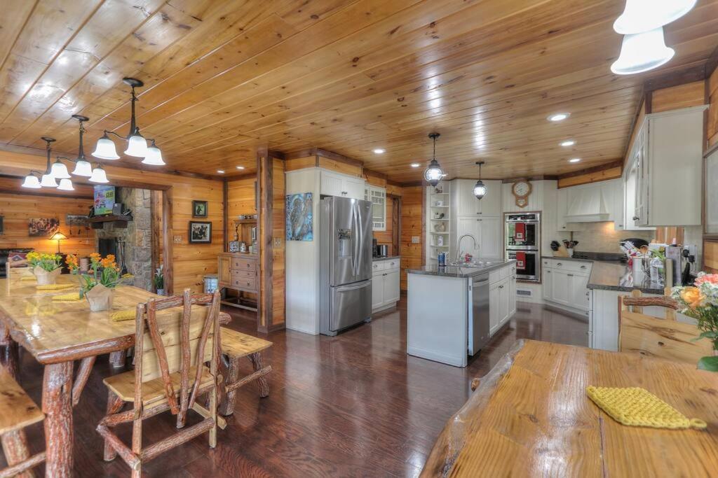 4 Seasons Holiday home Gatlinburg